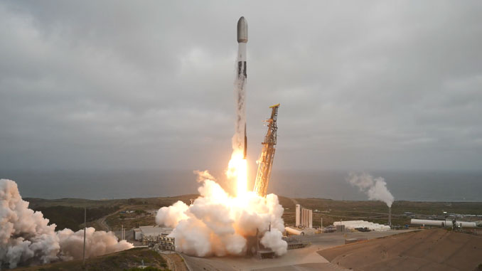 SpaceX launches Starlink satellites from Vandenberg Space Force Base